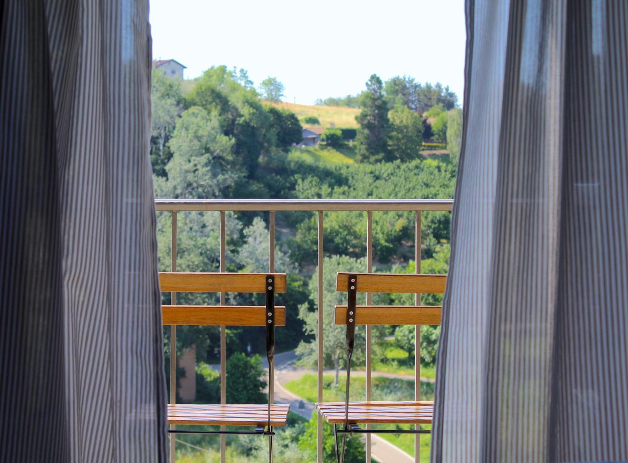 Amazing Langhe And Monferrato | House With Garden Villa Calamandrana Bagian luar foto
